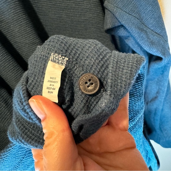 Duluth Trading Co. Men's 3XL Henley Waffle Knit Thermal Long Sleeve Burly Hoodie - Picture 4 of 6